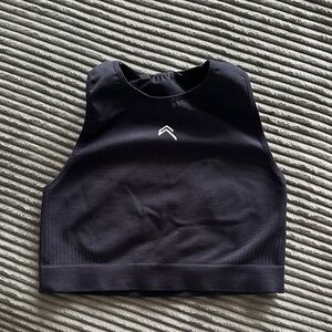 Oner Active crop top size small black